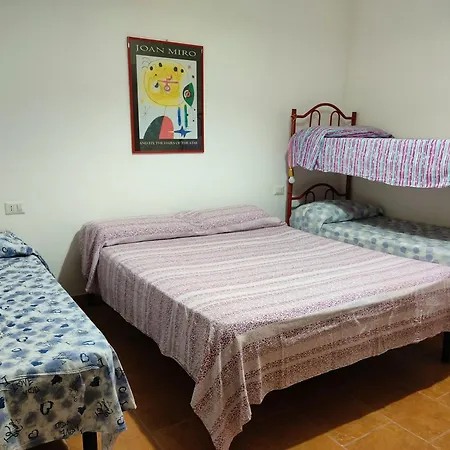 Apartmán Modern With Pool Near - 85 Sqm Cardedu