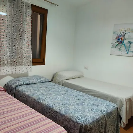 Modern With Pool Near - 85 Sqm Apartmán *